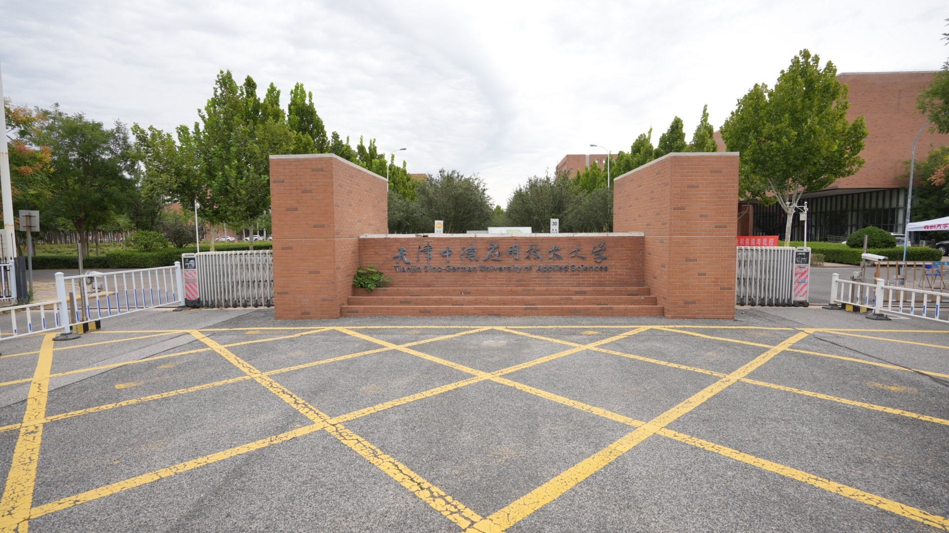 学校2.jpg